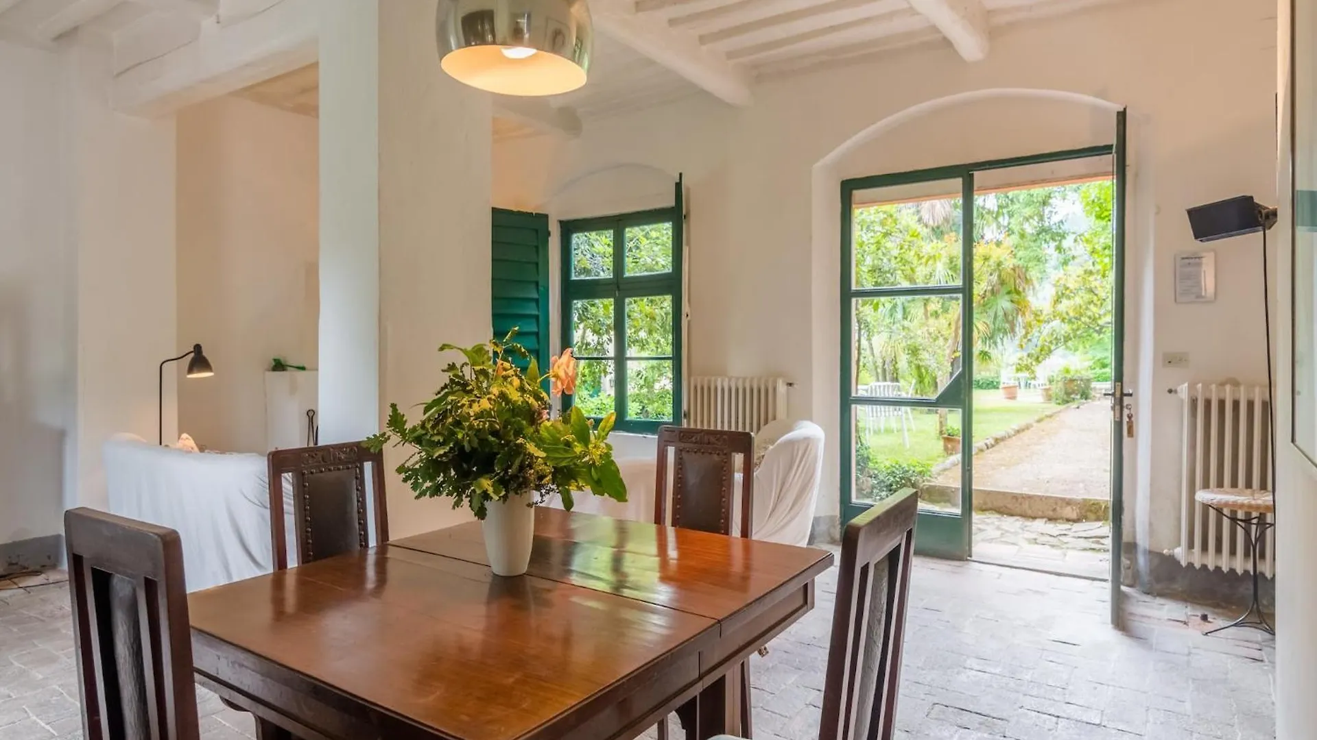 Holiday home Cosy Farmhouse In Bacchereto With Swimming Pool Carmignano