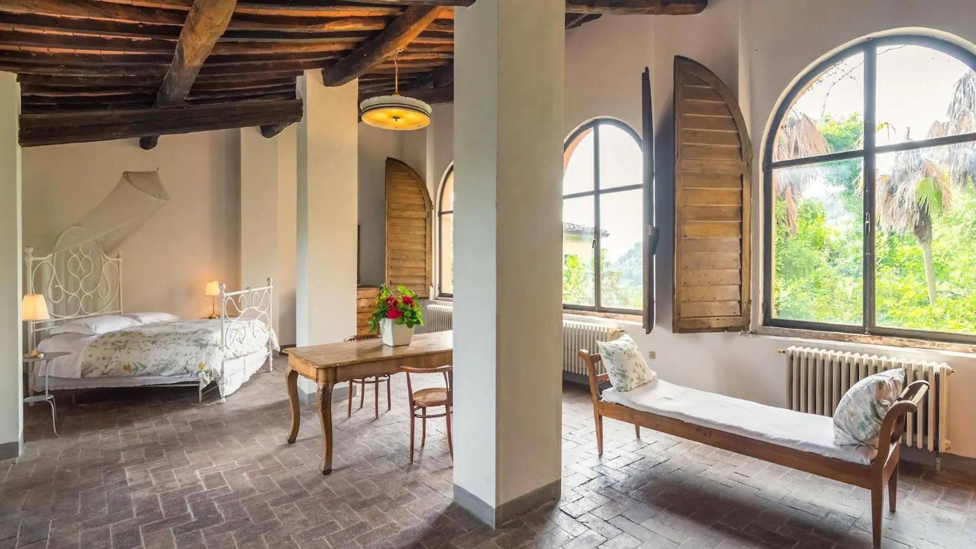 Holiday home Cosy Farmhouse In Bacchereto With Swimming Pool Carmignano