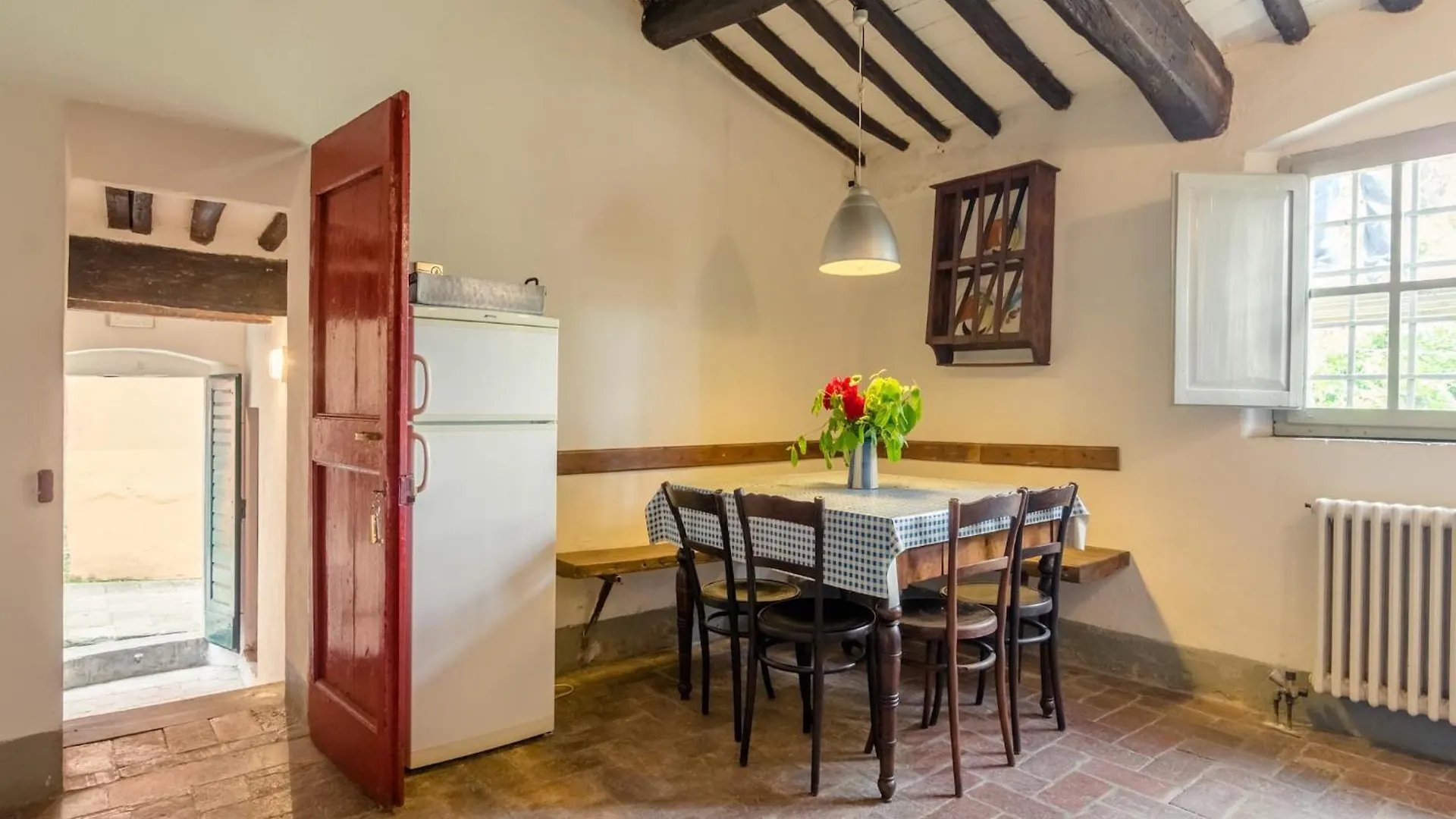 Cosy Farmhouse In Bacchereto With Swimming Pool Carmignano Italy