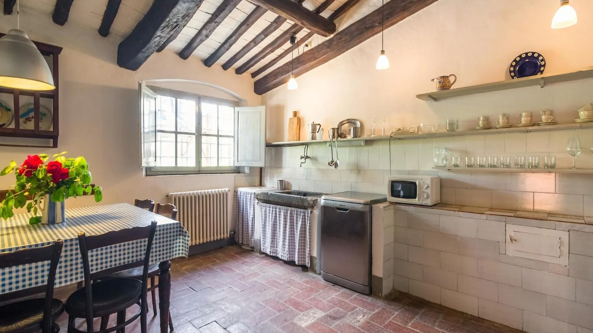 Cosy Farmhouse In Bacchereto With Swimming Pool Carmignano Italy